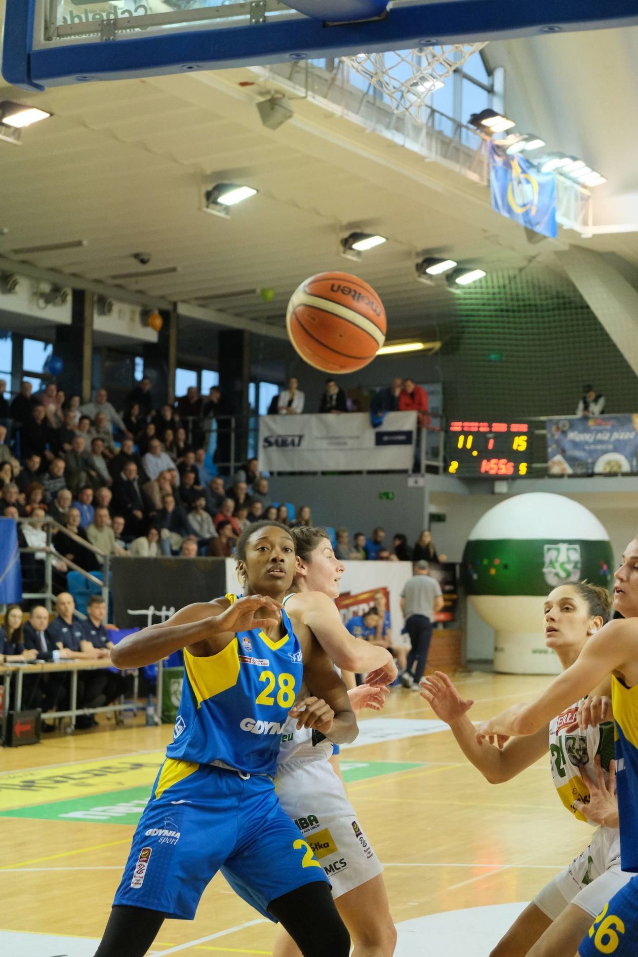  Pszczółka Polski Cukier AZS UMCS Lublin - Arka Gdynia 79:81 (zdjęcie 1) - Autor: Maciej Kaczanowski