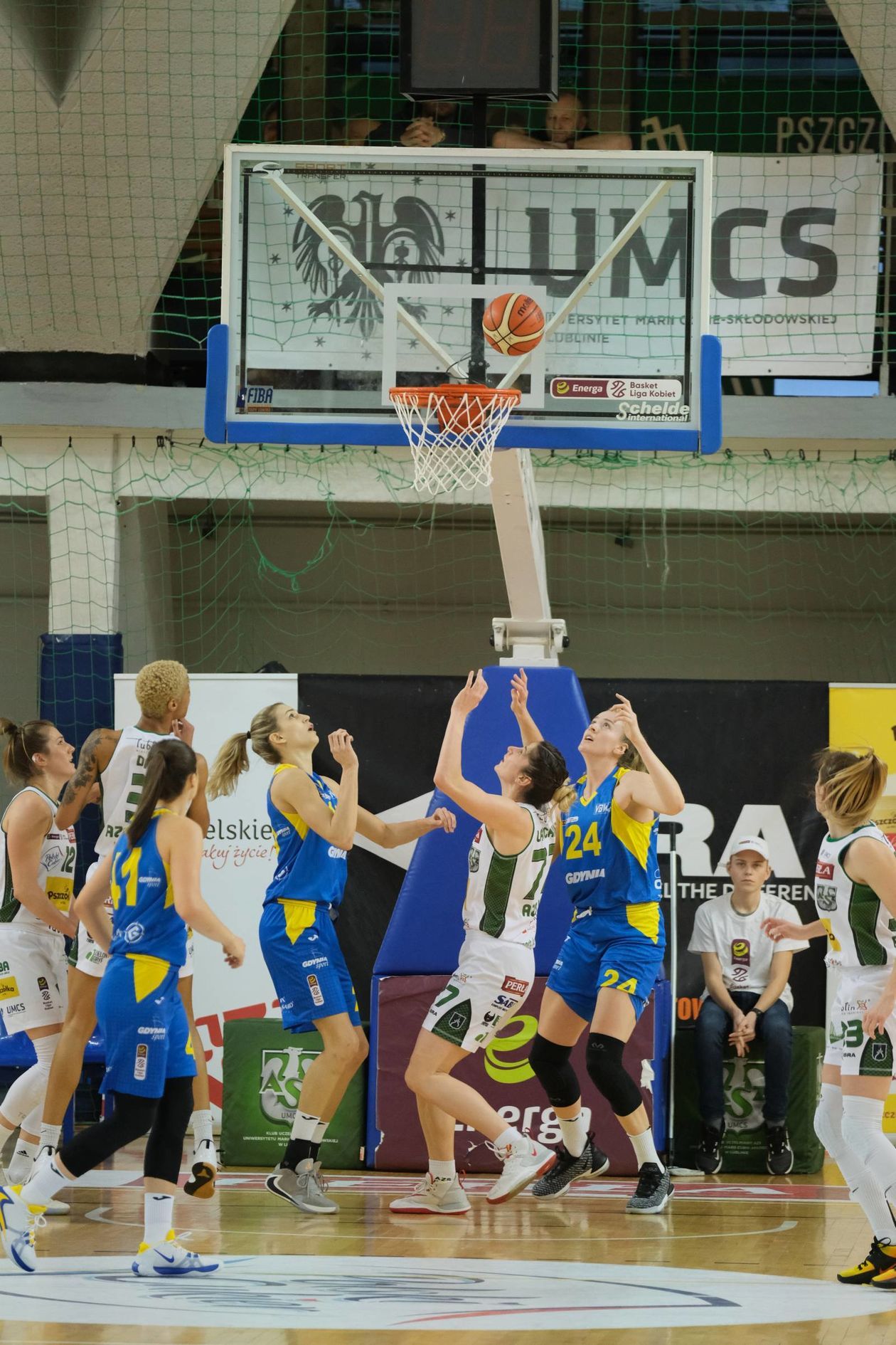  Pszczółka Polski Cukier AZS UMCS Lublin - Arka Gdynia 79:81 (zdjęcie 1) - Autor: Maciej Kaczanowski