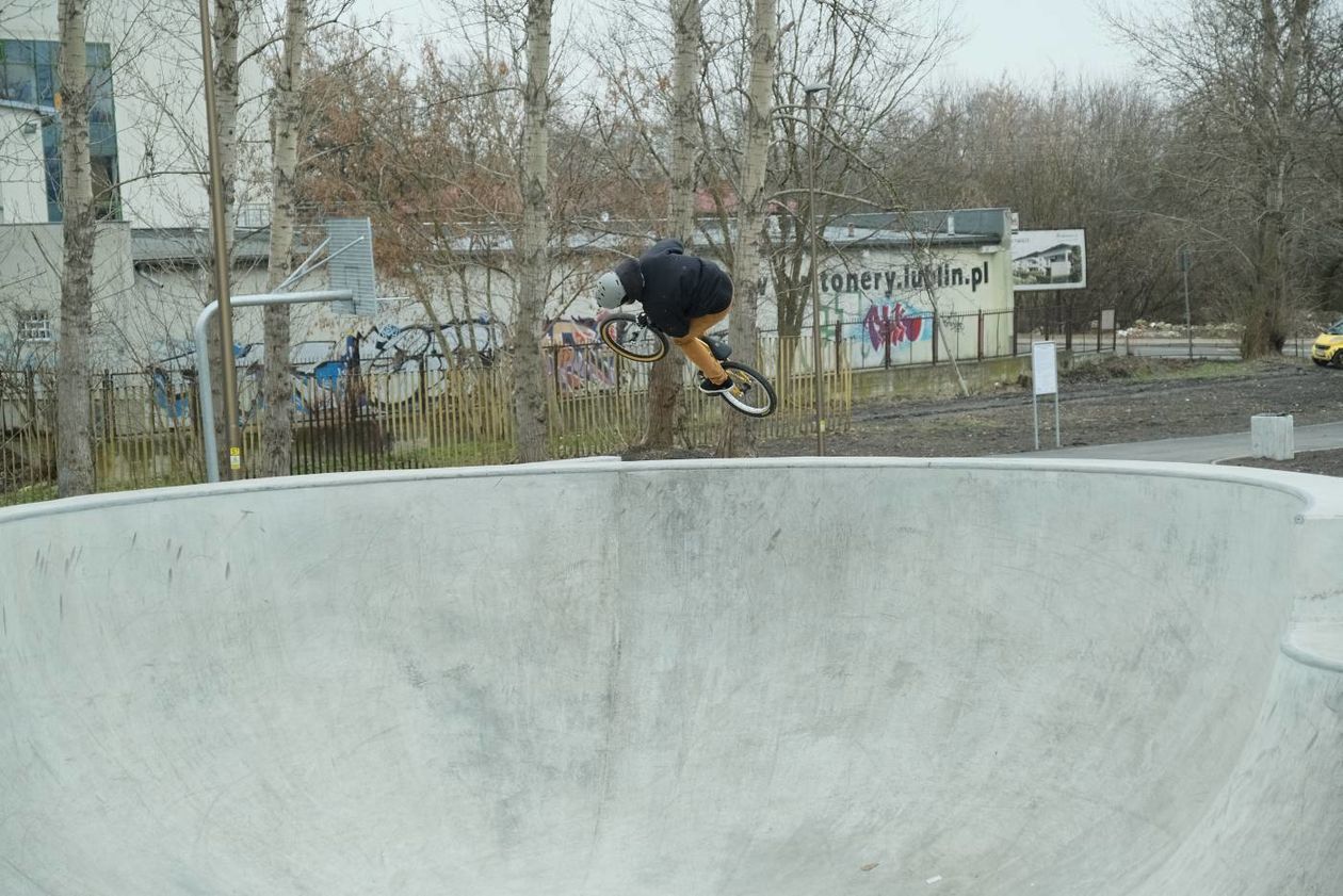  Nowy skatepark przy ul. Rusałki (zdjęcie 1) - Autor: Maciej Kaczanowski