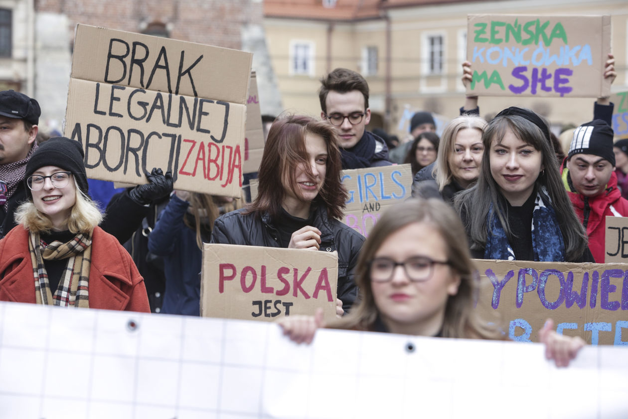  IV Manifa Lubelska. Rewolucja zaczyna się od języka (zdjęcie 1) - Autor: Krzysztof Mazur