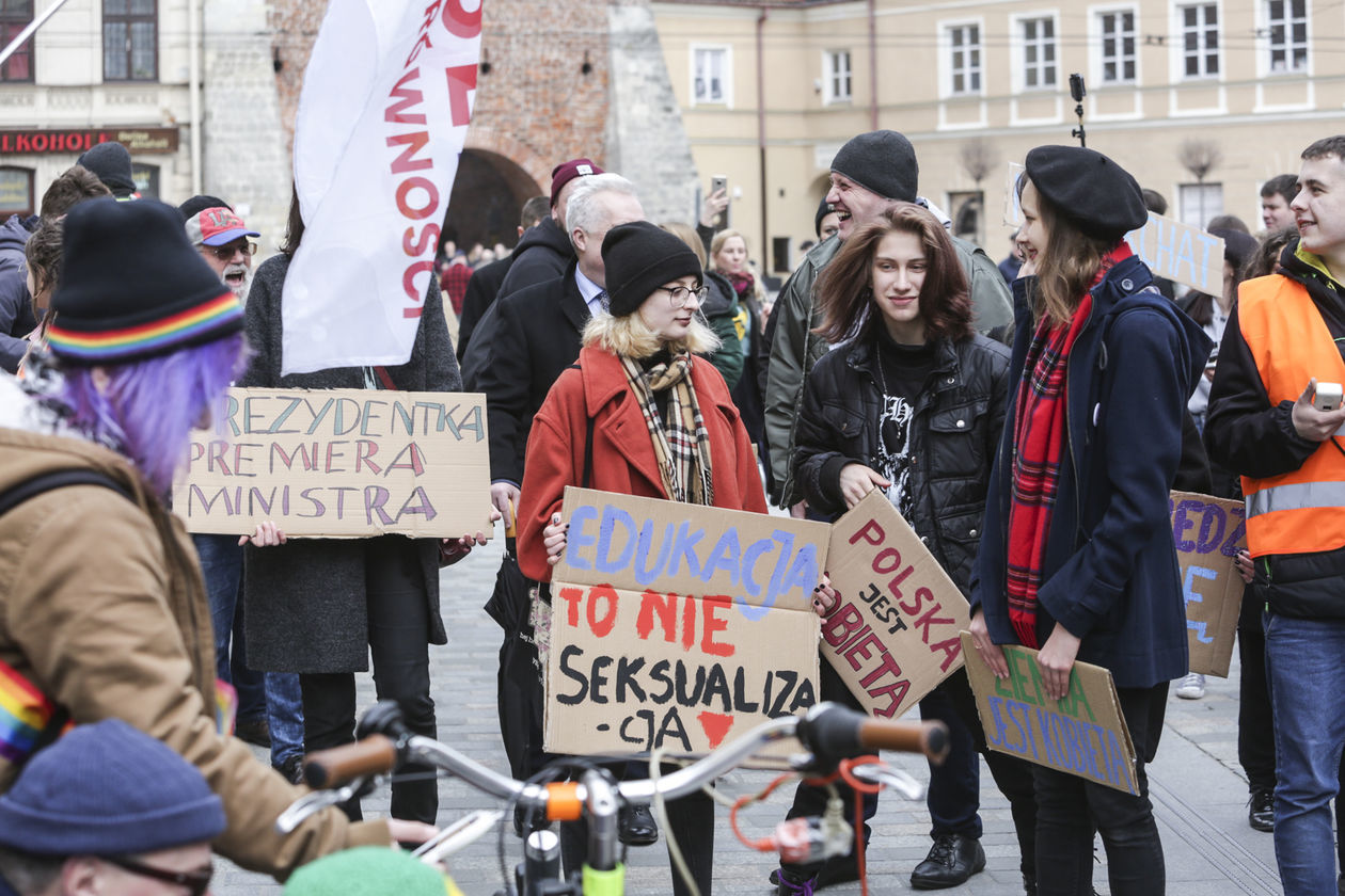  IV Manifa Lubelska. Rewolucja zaczyna się od języka (zdjęcie 1) - Autor: Krzysztof Mazur