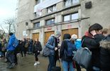 Odwołane lekcje w lubelskich szkołach. Uczniowie Unii i Staszica opuszczają budynki szkół (zdjęcie 3)