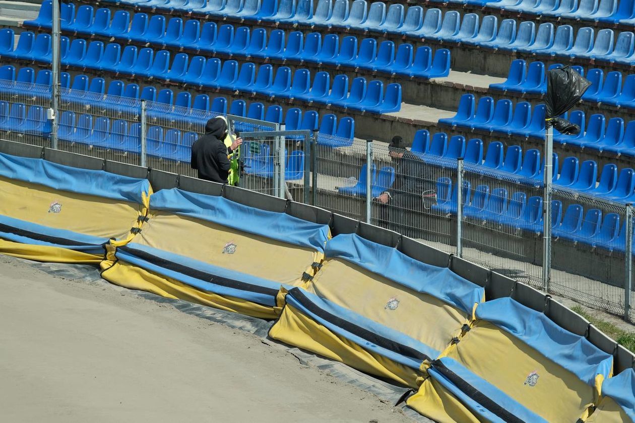  Stadion żużlowy w Lublinie: przygotowania do sezonu (zdjęcie 1) - Autor: Maciej Kaczanowski