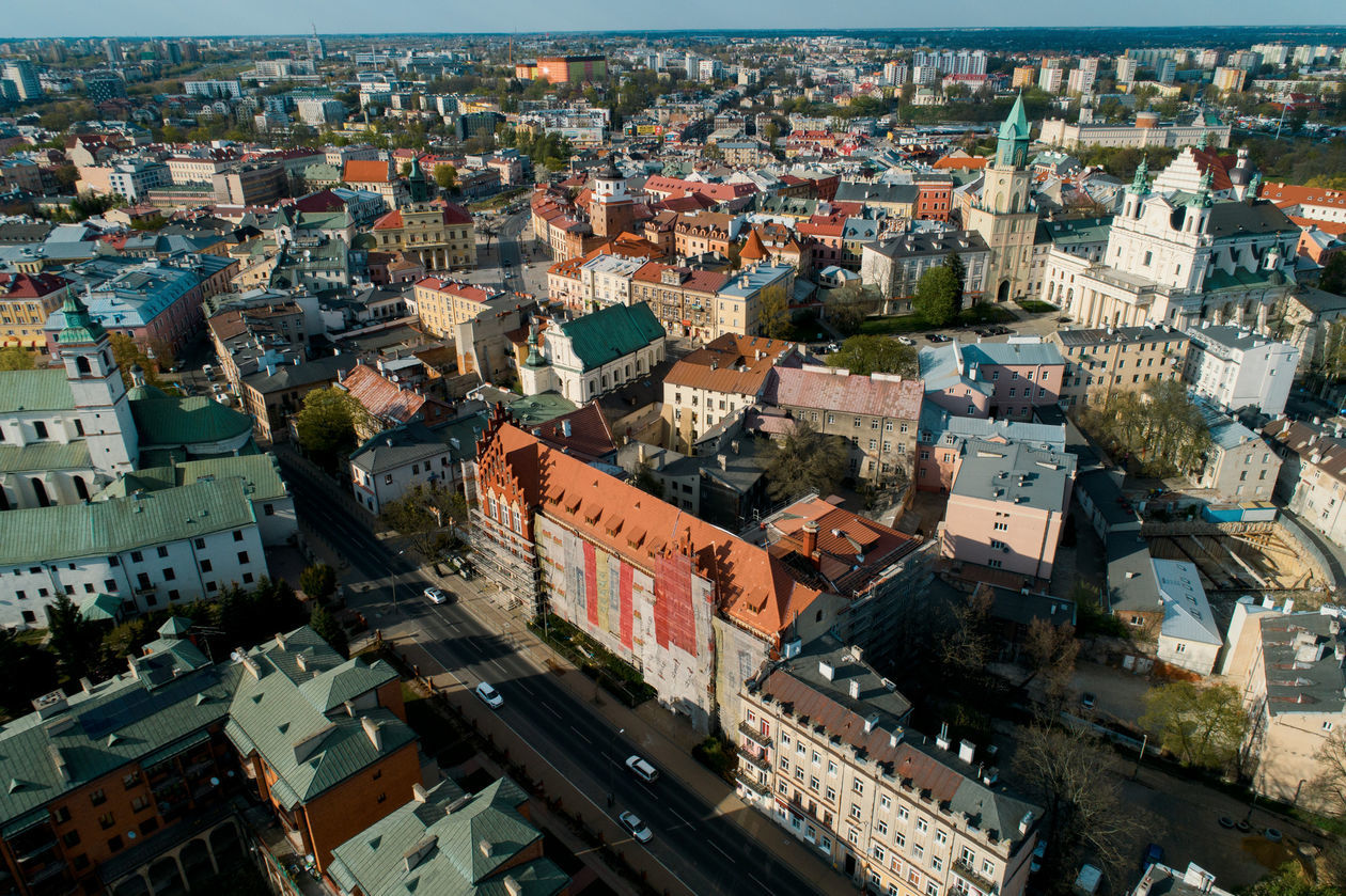  Prace budowlane w ZSE im. Vetterów w Lublinie (zdjęcie 1) - Autor: UM Lublin