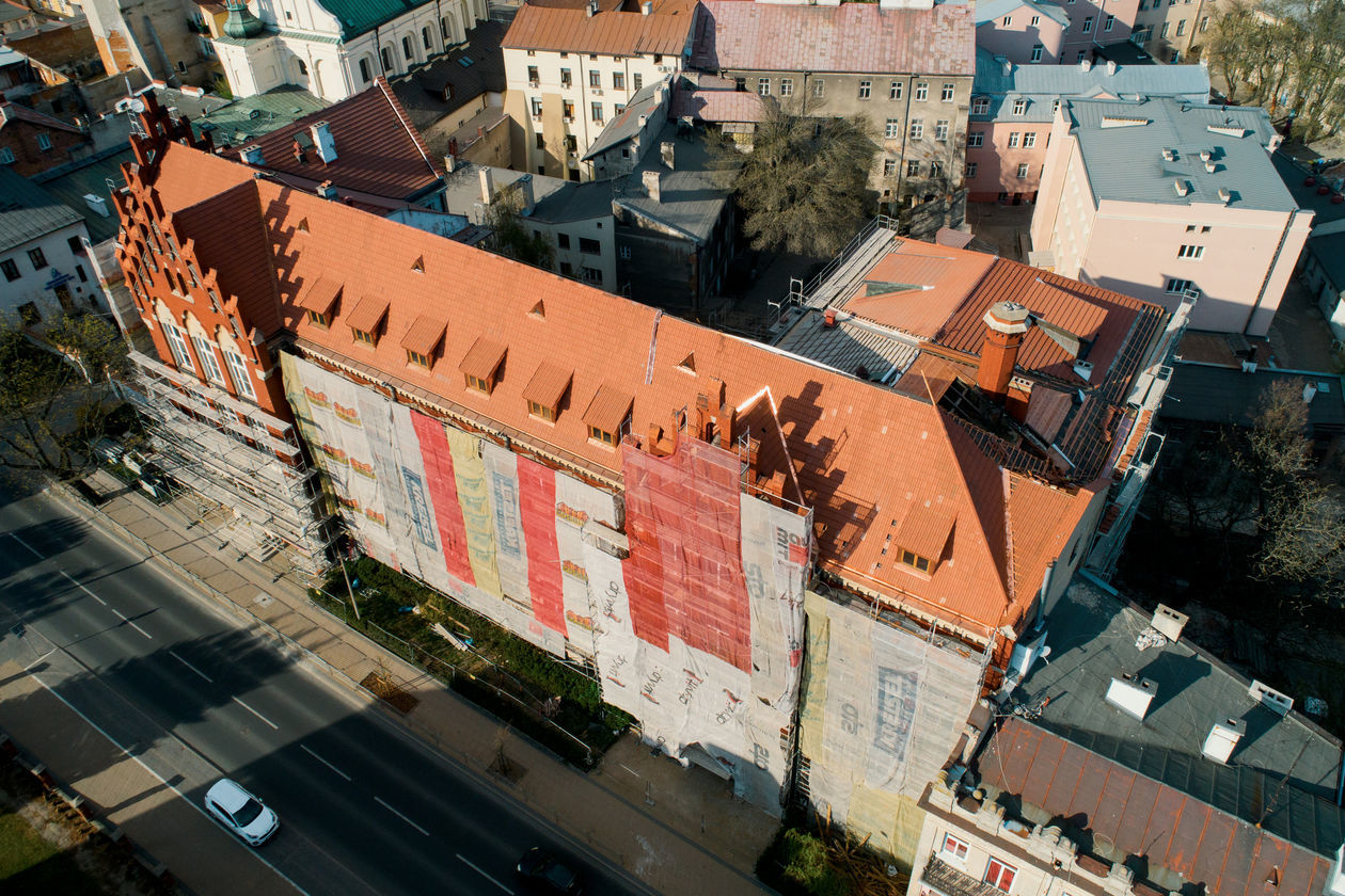  Prace budowlane w ZSE im. Vetterów w Lublinie (zdjęcie 1) - Autor: UM Lublin