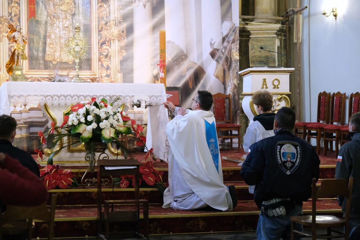   Trzeci Męski Różaniec w parafii pw. Nawrócenia św. Pawła w Lublinie (zdjęcie 1) - Autor: Maciej Kaczanowski