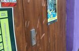 Porąbał siekierą drzwi do klubu sportowego w Chełmie (zdjęcie 4)