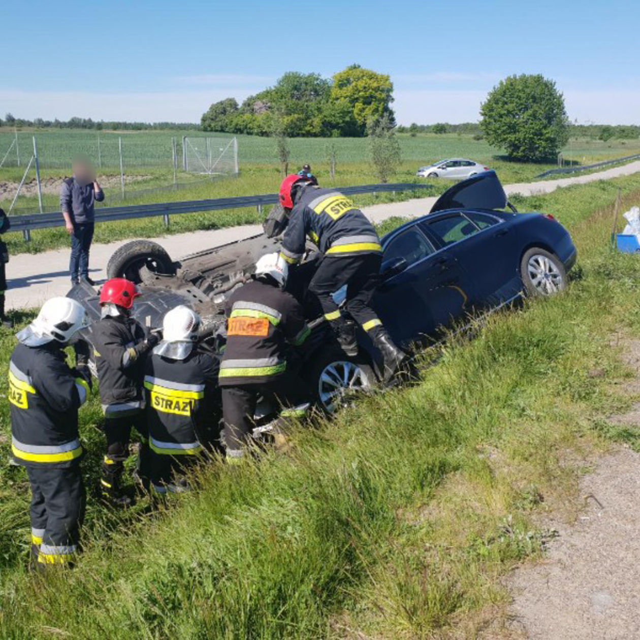  Wypadek na obwodnicy Opola Lubelskiego (zdjęcie 1) - Autor: Alarm 24
