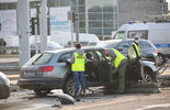 Wypadek na skrzyżowaniu al. Kraśnickiej i Jana Pawła II po pościgu policyjnym (zdjęcie 3)