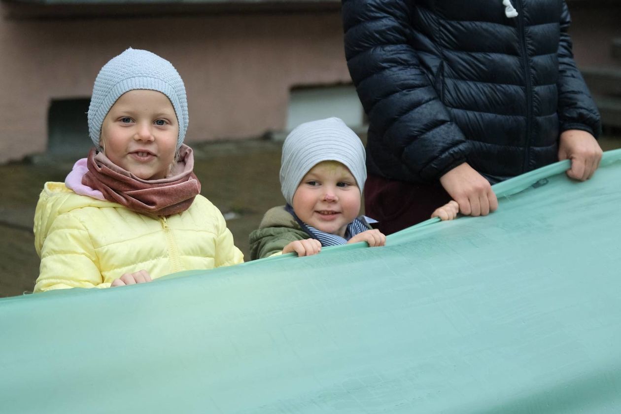  Protest w obronie drzew na ul. Lipowej w Lublinie (zdjęcie 1) - Autor: Maciej Kaczanowski