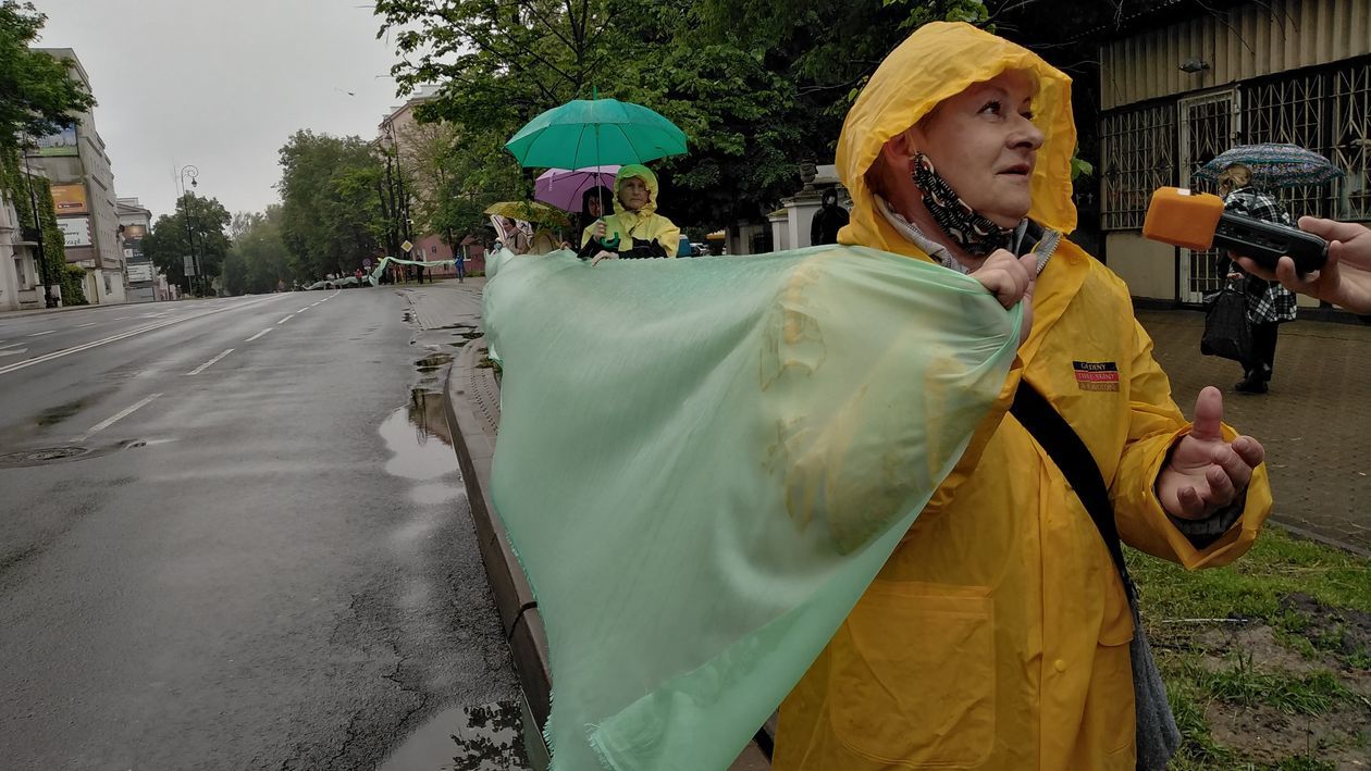  Protest w obronie drzew na ul. Lipowej w Lublinie (zdjęcie 1) - Autor: Dominik Smaga