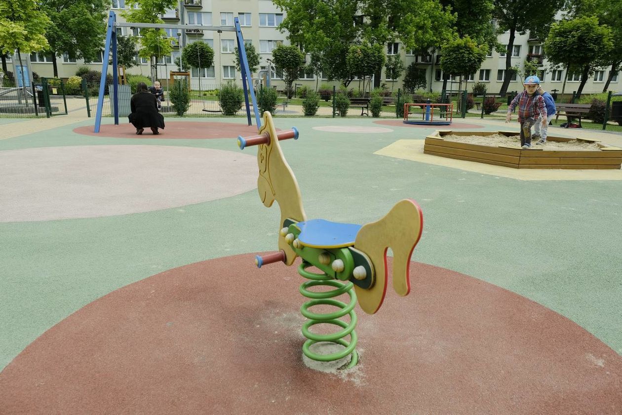  Plac Zabaw Maki otwarty dla dzieci (zdjęcie 1) - Autor: Maciej Kaczanowski