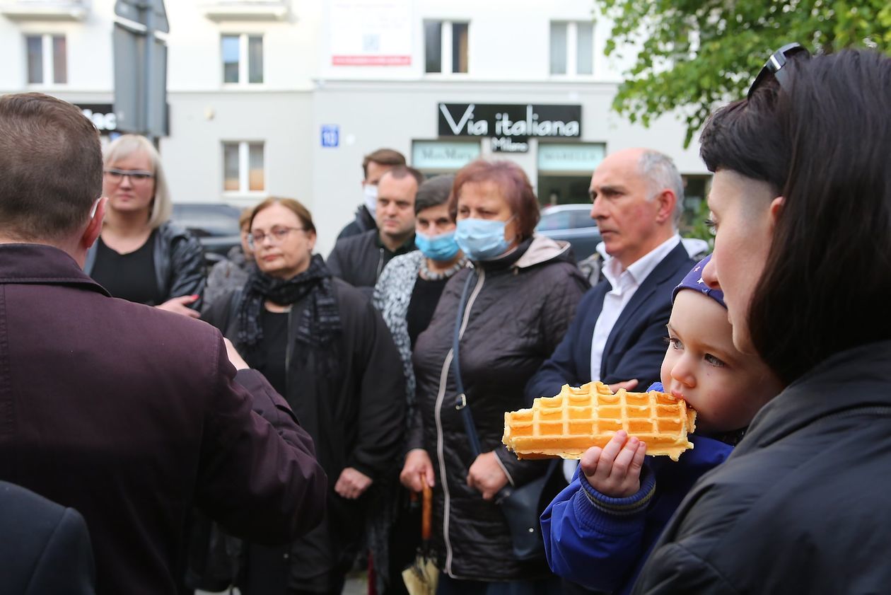  Debata o lipach na ul. Lipowej (zdjęcie 1) - Autor: Piotr Michalski