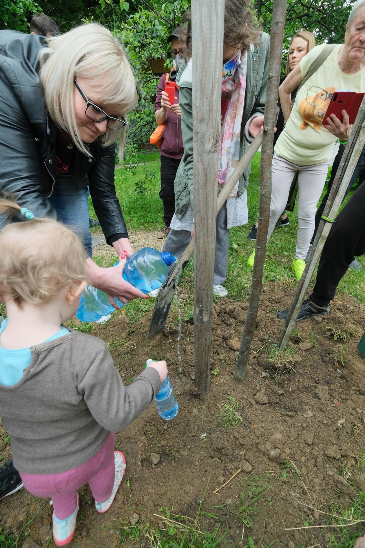  Piątkowa akcja obrońców drzew przy ul. Lipowej w Lublinie (zdjęcie 1) - Autor: Maciej Kaczanowski