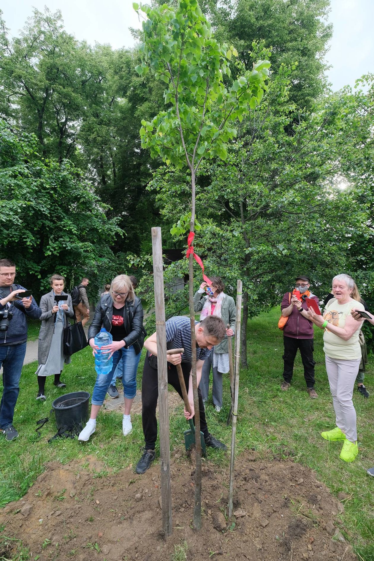  Piątkowa akcja obrońców drzew przy ul. Lipowej w Lublinie (zdjęcie 1) - Autor: Maciej Kaczanowski