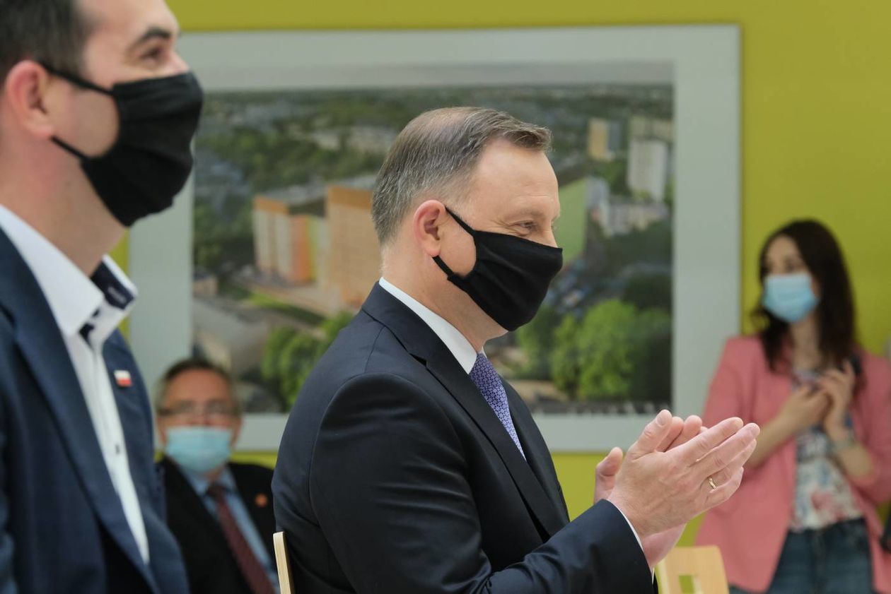  Andrzej Duda w Centrum Onkologii Ziemi Lubelskiej (zdjęcie 1) - Autor: Maciej Kaczanowski