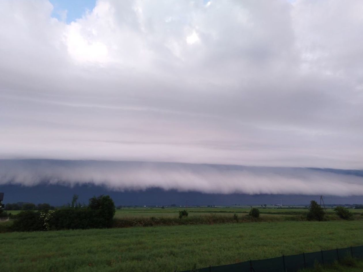  Sobotnie niebo. Zdjęcia naszych Czytelników (zdjęcie 1) - Autor: Anna KL