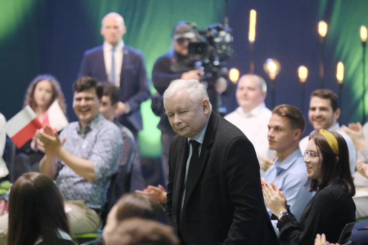  Forum Młodych PiS w Lublinie. Przyjechał Jarosław Kaczyński (zdjęcie 1) - Autor: Maciej Kaczanowski