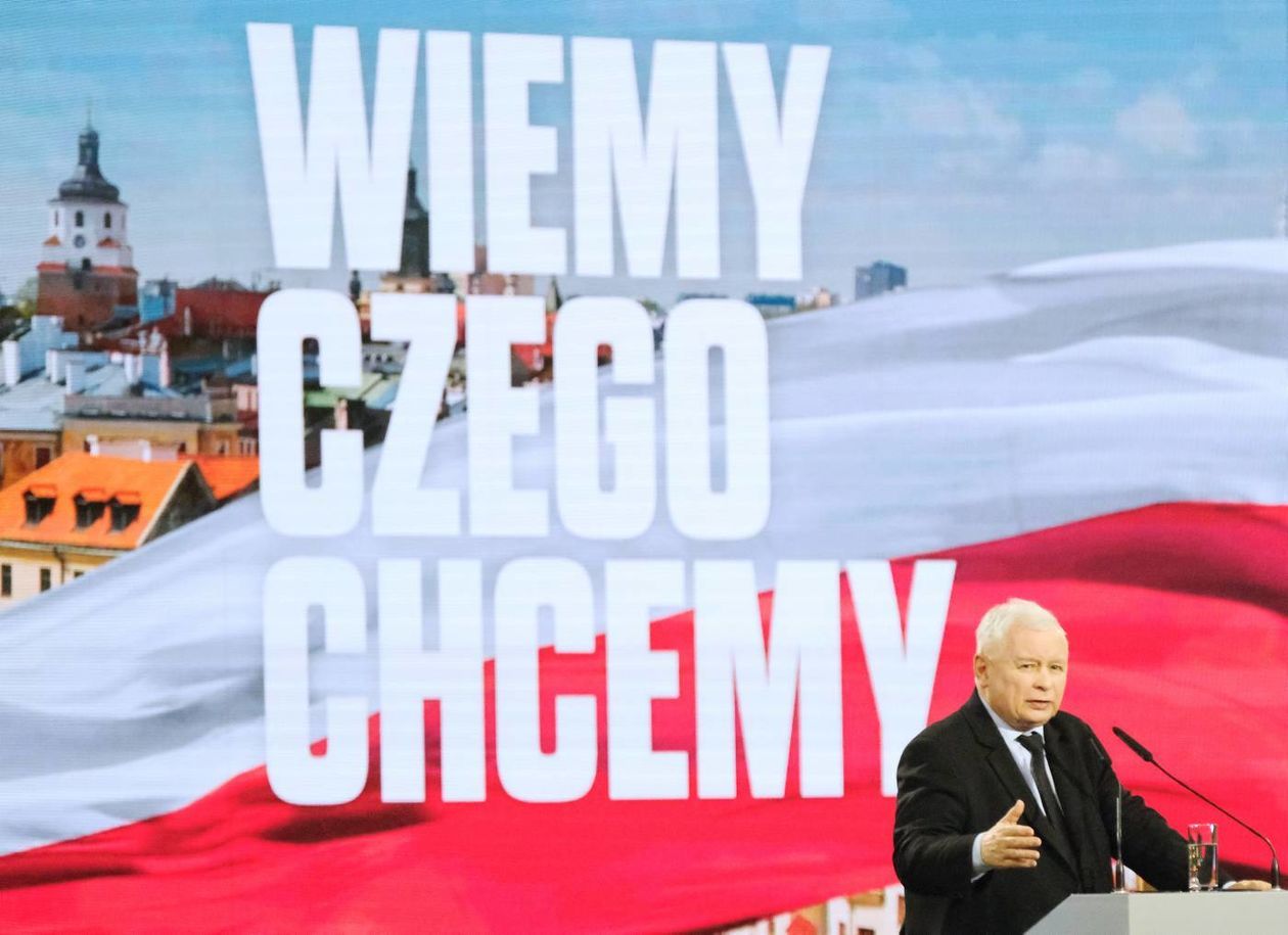  Forum Młodych PiS w Lublinie. Przyjechał Jarosław Kaczyński (zdjęcie 1) - Autor: Maciej Kaczanowski