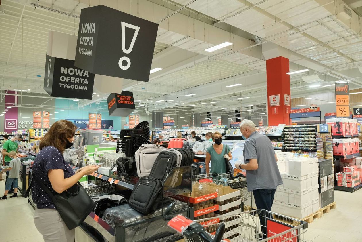  Nowy Kaufland przy ul. Diamentowej (zdjęcie 1) - Autor: Maciej Kaczanowski