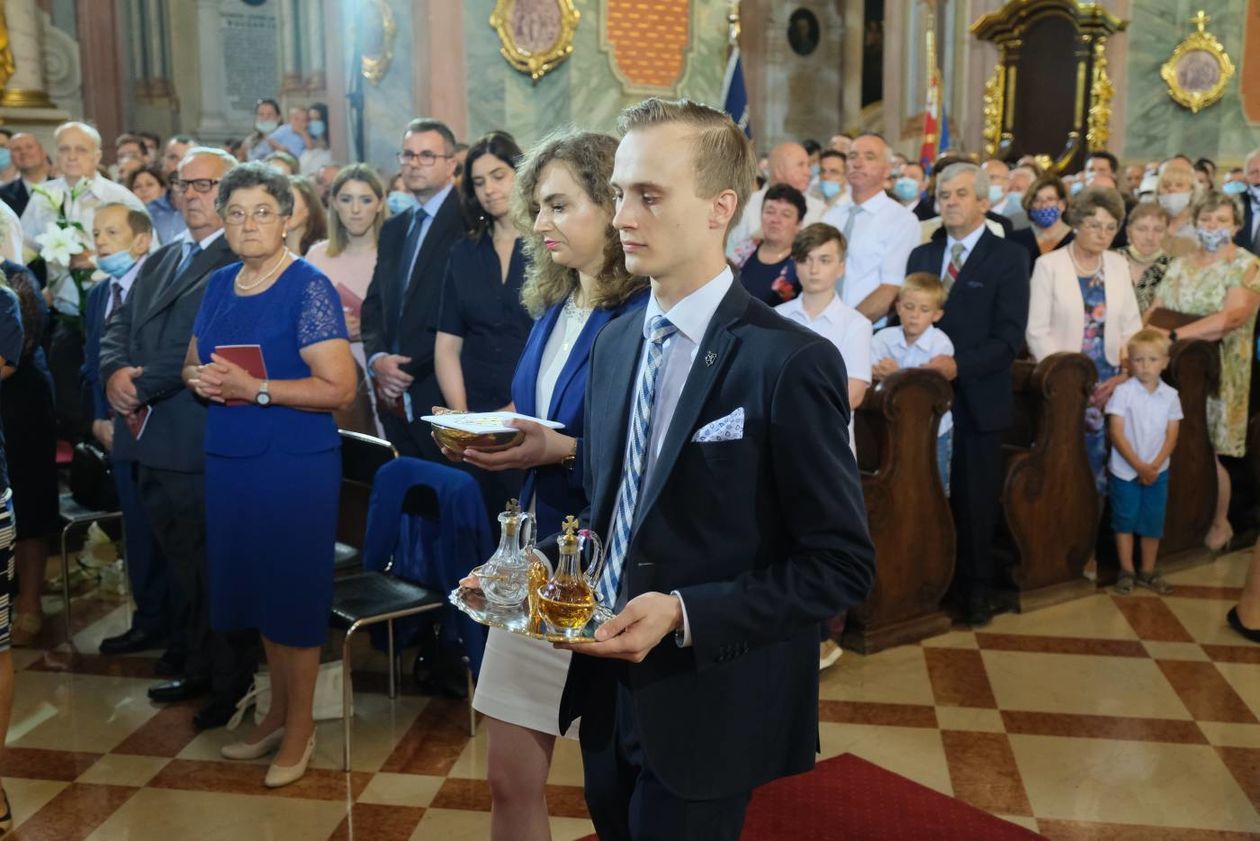  Święcenia nowego biskupa pomocniczego ks. Adama Baba (zdjęcie 1) - Autor: Maciej Kaczanowski
