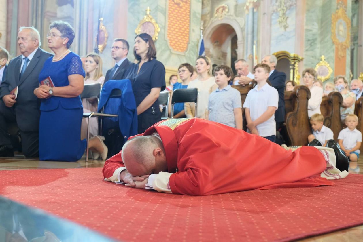  Święcenia nowego biskupa pomocniczego ks. Adama Baba (zdjęcie 1) - Autor: Maciej Kaczanowski