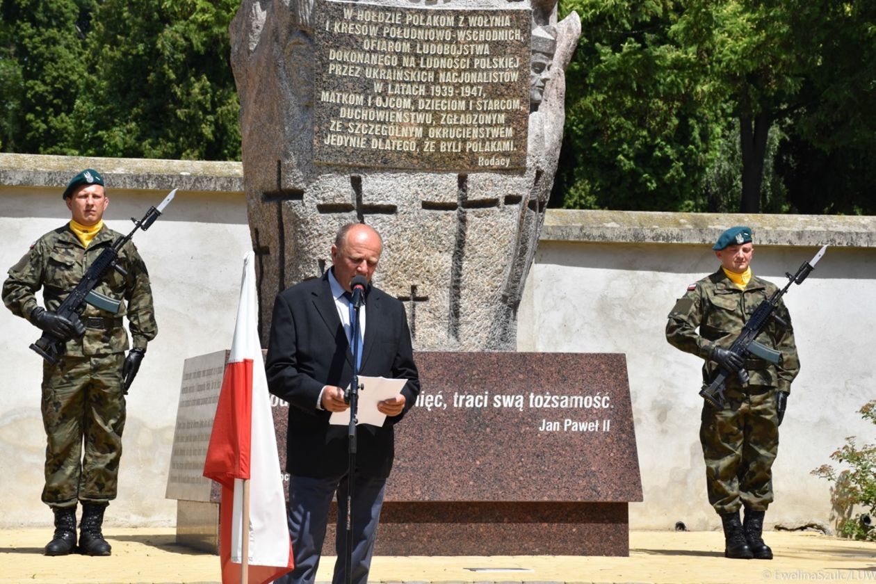  Obchody Narodowego Dnia Pamięci Ofiar Ludobójstwa na Wołyniu (zdjęcie 2) - Autor: Lubelski Urząd Wojewódzki 