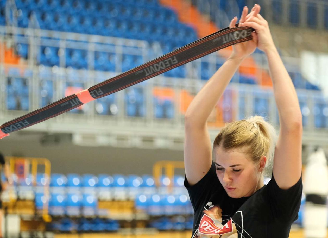  Trening piłkarek ręcznych MKS-u Perły Lublin w hali Globus (zdjęcie 1) - Autor: Maciej Kaczanowski