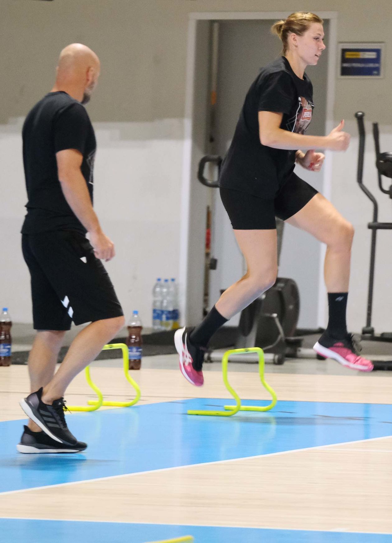  Trening piłkarek ręcznych MKS-u Perły Lublin w hali Globus (zdjęcie 1) - Autor: Maciej Kaczanowski