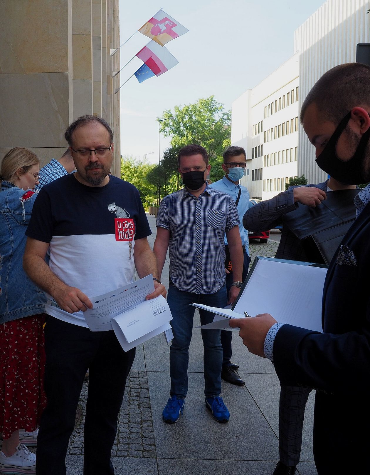  Protest przedsiębiorców w Urzędzie Marszałkowskim (zdjęcie 1) - Autor: Iwona Burdzanowska