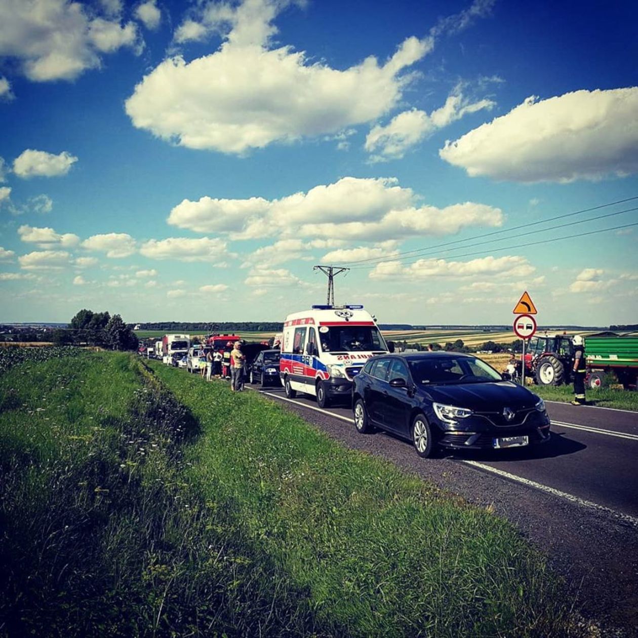 Zderzenie czterech samochodów w miejscowości Łabunie-Reforma - Autor: OSP KSRG Łabuńki