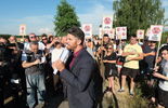 Protest mieszkańców przeciwko budowie kurników w Pałecznicy-Kolonii (zdjęcie 4)