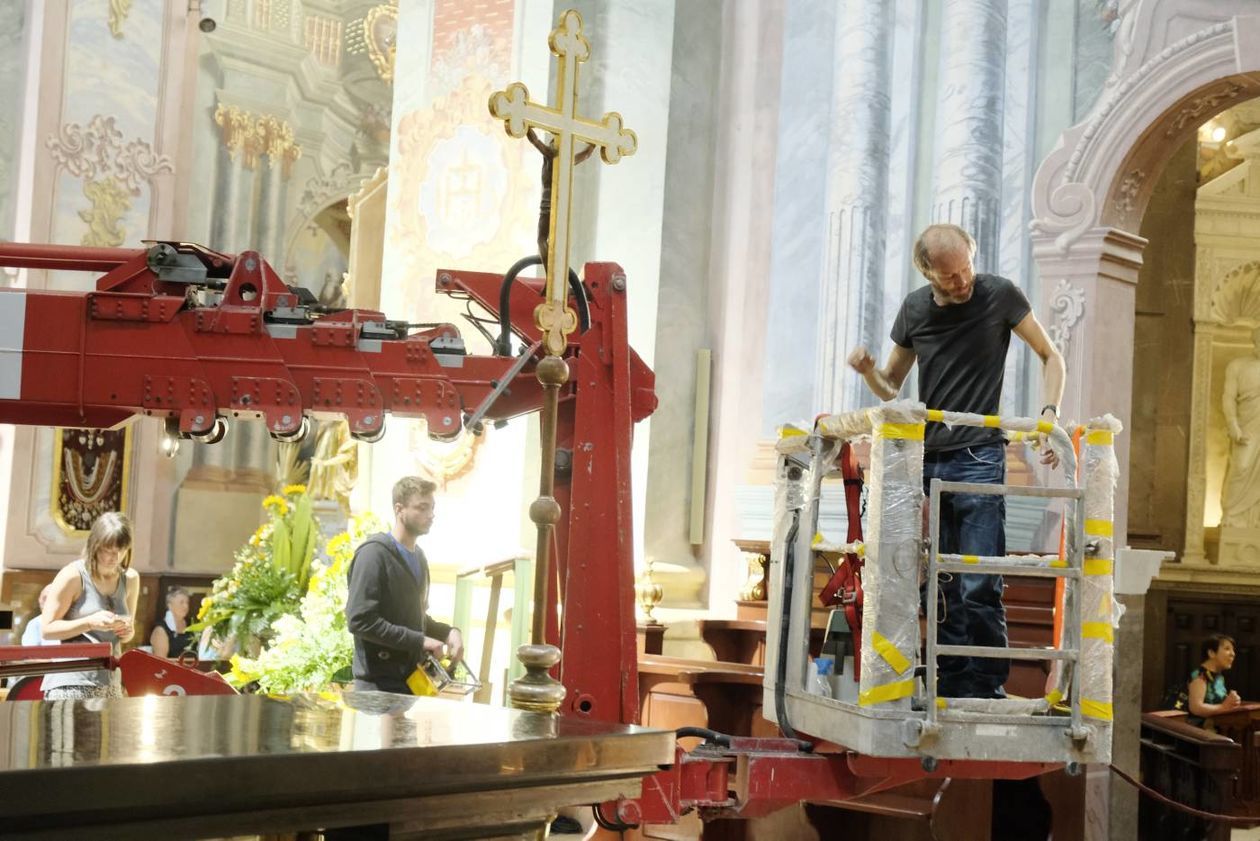  Konserwatorzy czyszczą freski w lubelskiej archikatedrze (zdjęcie 1) - Autor: Maciej Kaczanowski