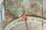 Konserwatorzy czyszczą freski w lubelskiej archikatedrze (zdjęcie 3)