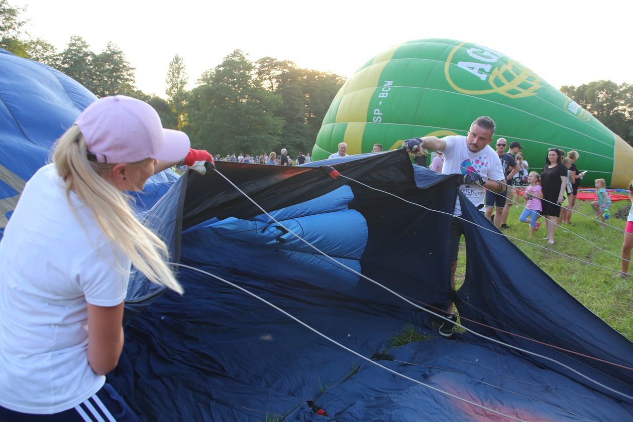  XV Międzynarodowe Zawody Balonowe w Nałęczowie (zdjęcie 1) - Autor: Piotr Michalski