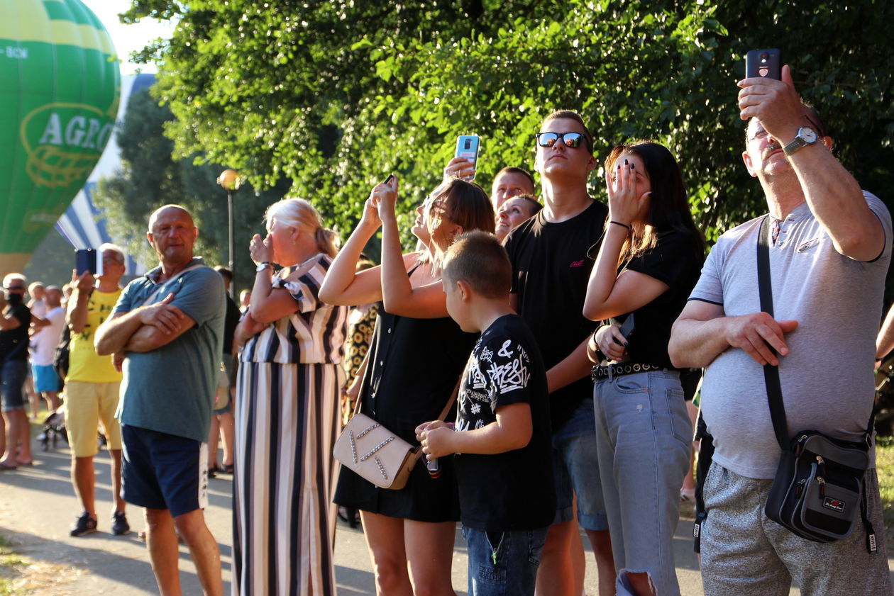  XV Międzynarodowe Zawody Balonowe w Nałęczowie (zdjęcie 1) - Autor: rs