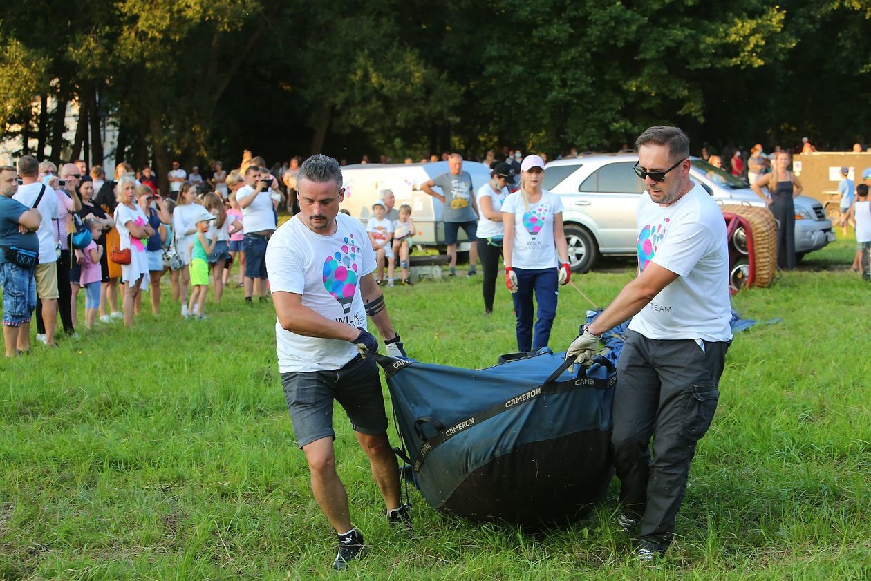  XV Międzynarodowe Zawody Balonowe w Nałęczowie (zdjęcie 1) - Autor: Piotr Michalski