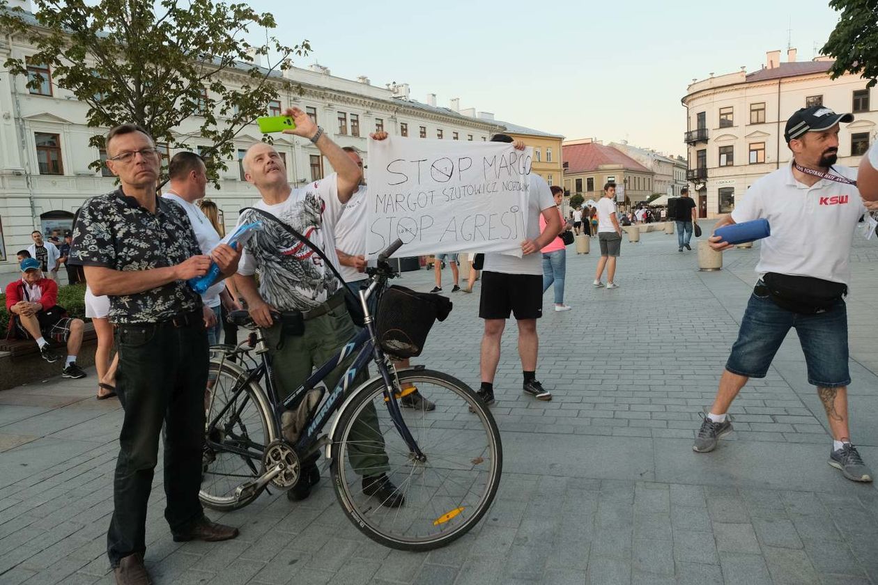  Milczący protest w Lublinie (zdjęcie 1) - Autor: Maciej Kaczanowski