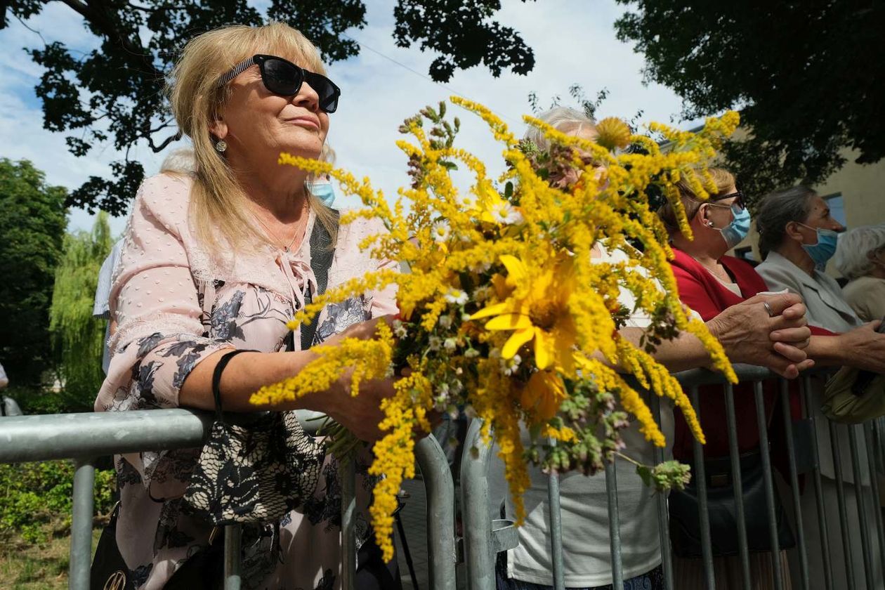  Odsłonięcie pomnika kardynała Stefana Wyszyńskiego na Bronowicach (zdjęcie 1) - Autor: Maciej Kaczanowski