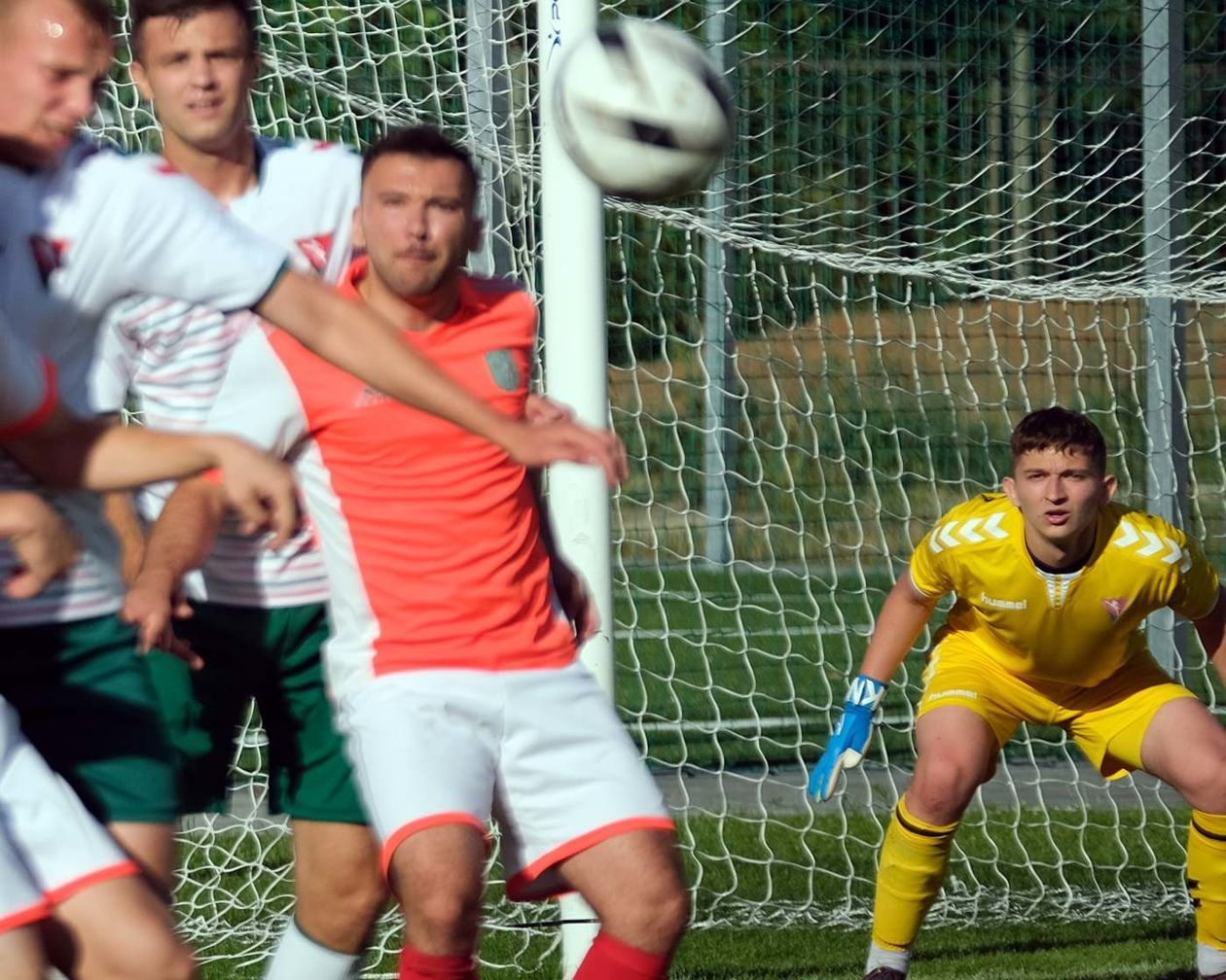  Lublinianka – Włodawianka 0:2 (zdjęcie 1) - Autor: Maciej Kaczanowski