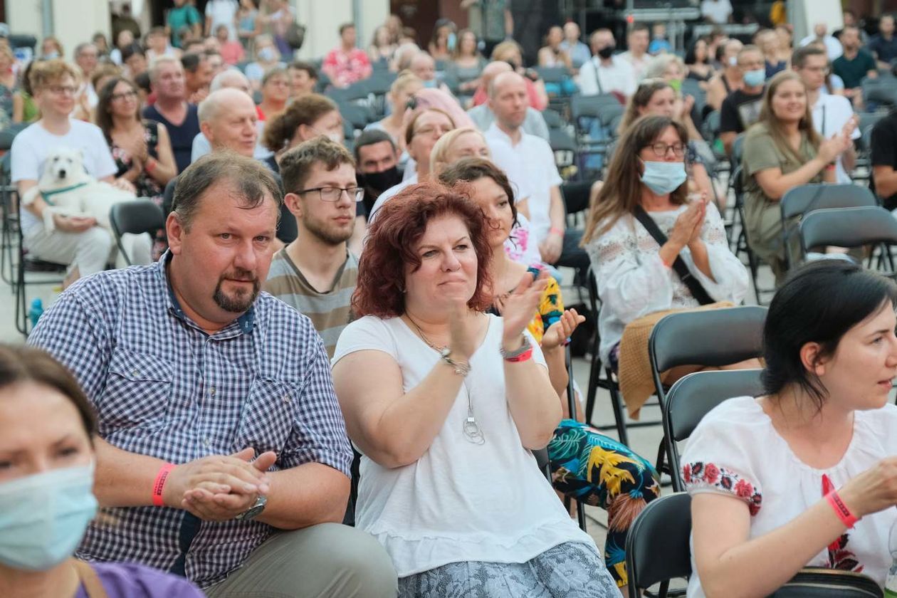  Orkiestra Jarmarku Jagiellońskiego, Kapela Maliszów,  koncert re:tradycja z Reni Jusis (zdjęcie 1) - Autor: Maciej Kaczanowski