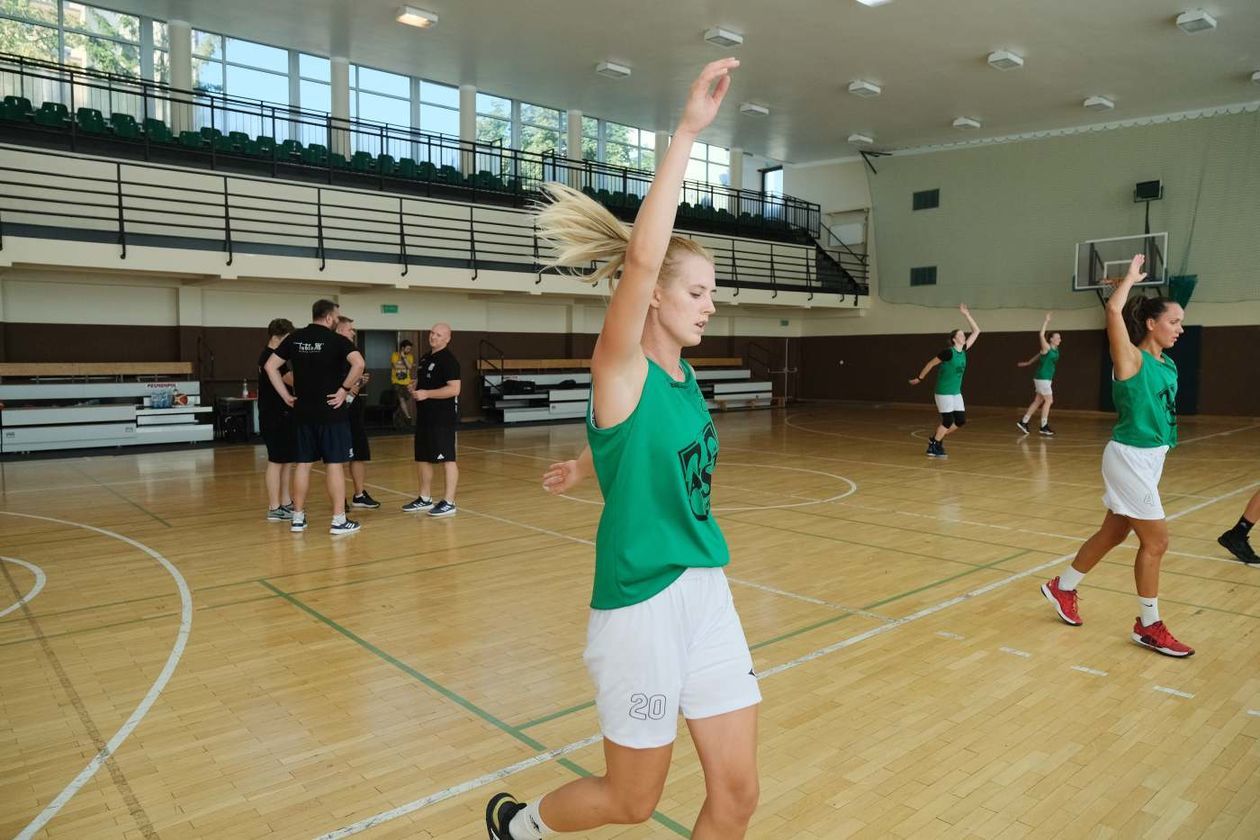  Trening koszykarek Pszczółki Polski Cukier AZS UMCS Lublin (zdjęcie 1) - Autor: Maciej Kaczanowski