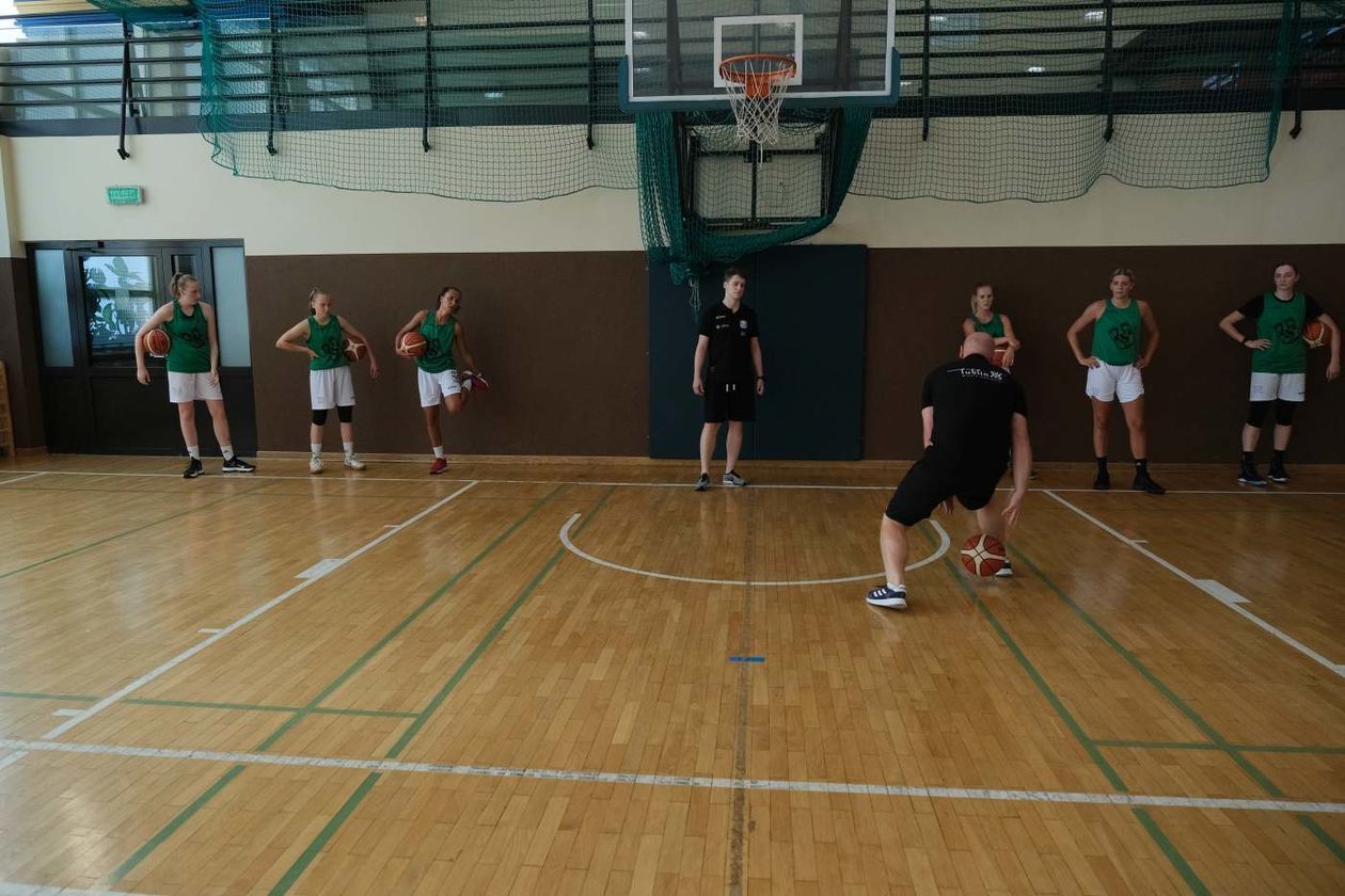  Trening koszykarek Pszczółki Polski Cukier AZS UMCS Lublin (zdjęcie 1) - Autor: Maciej Kaczanowski