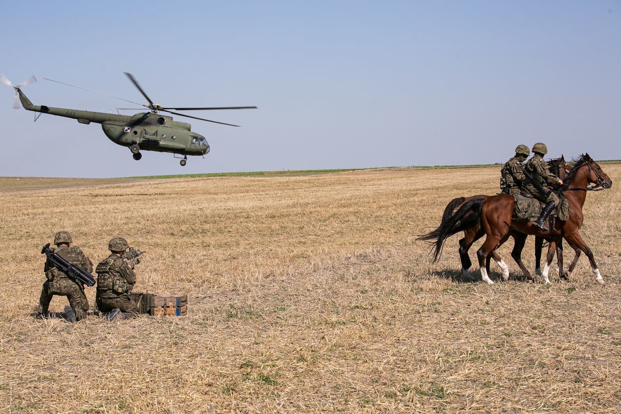  Bitwa pod Komarowem 2020. Rekonstrukcja historyczna (zdjęcie 1) - Autor: Kazimierz Chmiel