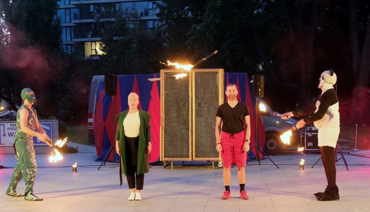  Na pożegnanie lata Szafa Show fireshow (zdjęcie 1) - Autor: Maciej Kaczanowski
