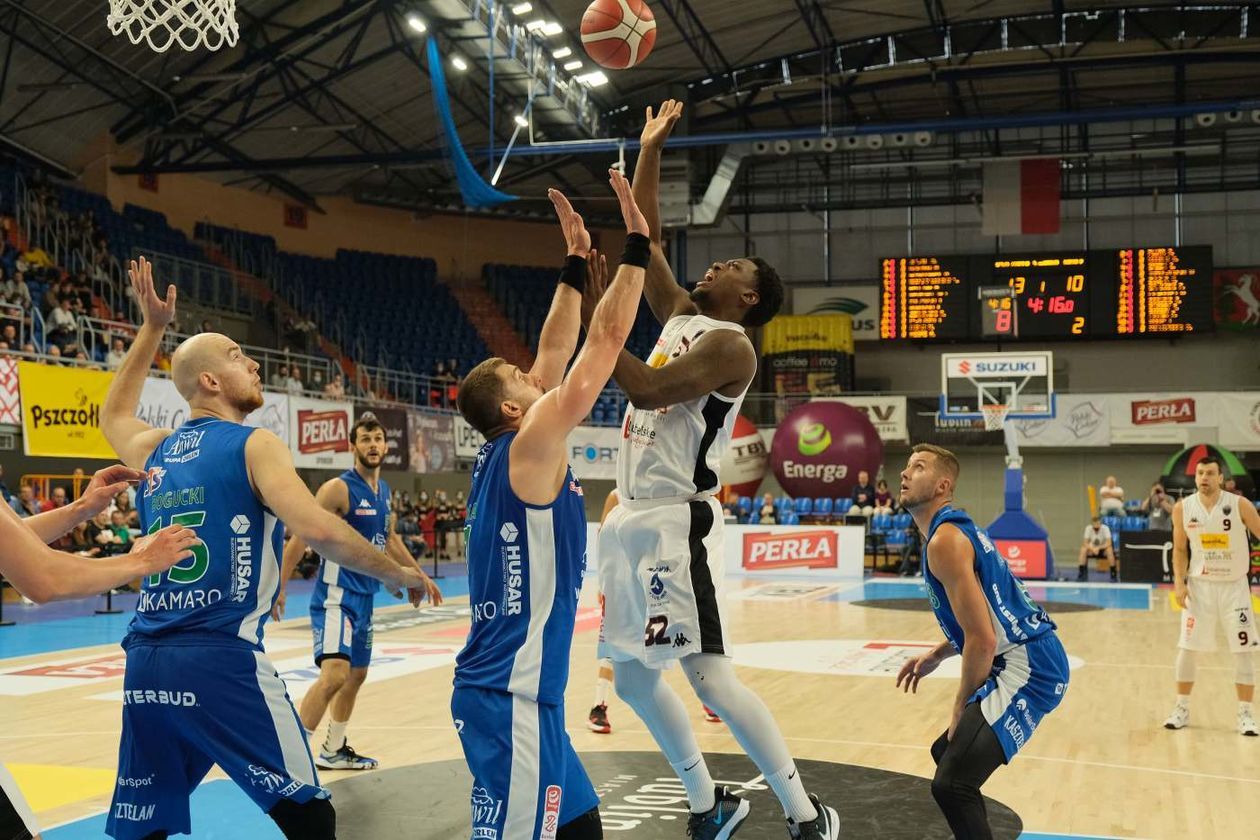  Pszczółka Start Lublin vs Anwil Włocławek (zdjęcie 1) - Autor: Maciej Kaczanowski