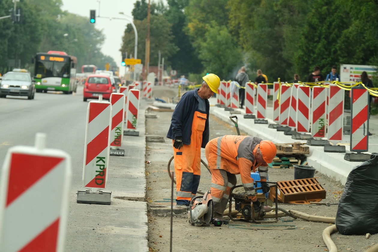  Przebudowa al. Racławickich wrzesień 2020 (zdjęcie 1) - Autor: Maciej Kaczanowski