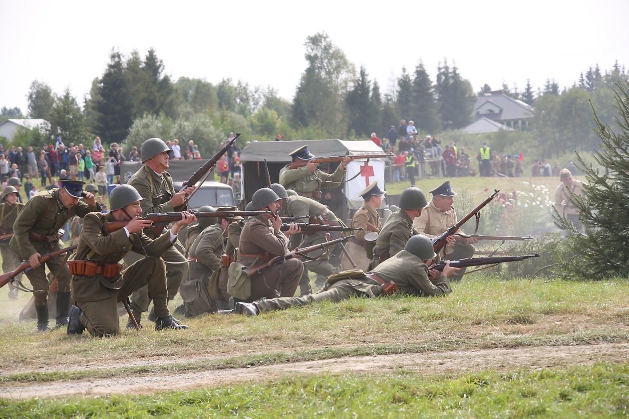  Rekonstrukcja bitwy pod Tomaszowem Lubelskim (zdjęcie 1) - Autor: Piotr Michalski