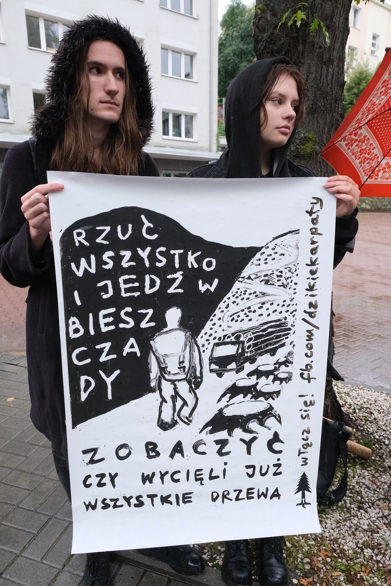  Pikieta Nie oddamy Bieszczad piłom w Lublinie (zdjęcie 1) - Autor: Maciej Kaczanowski