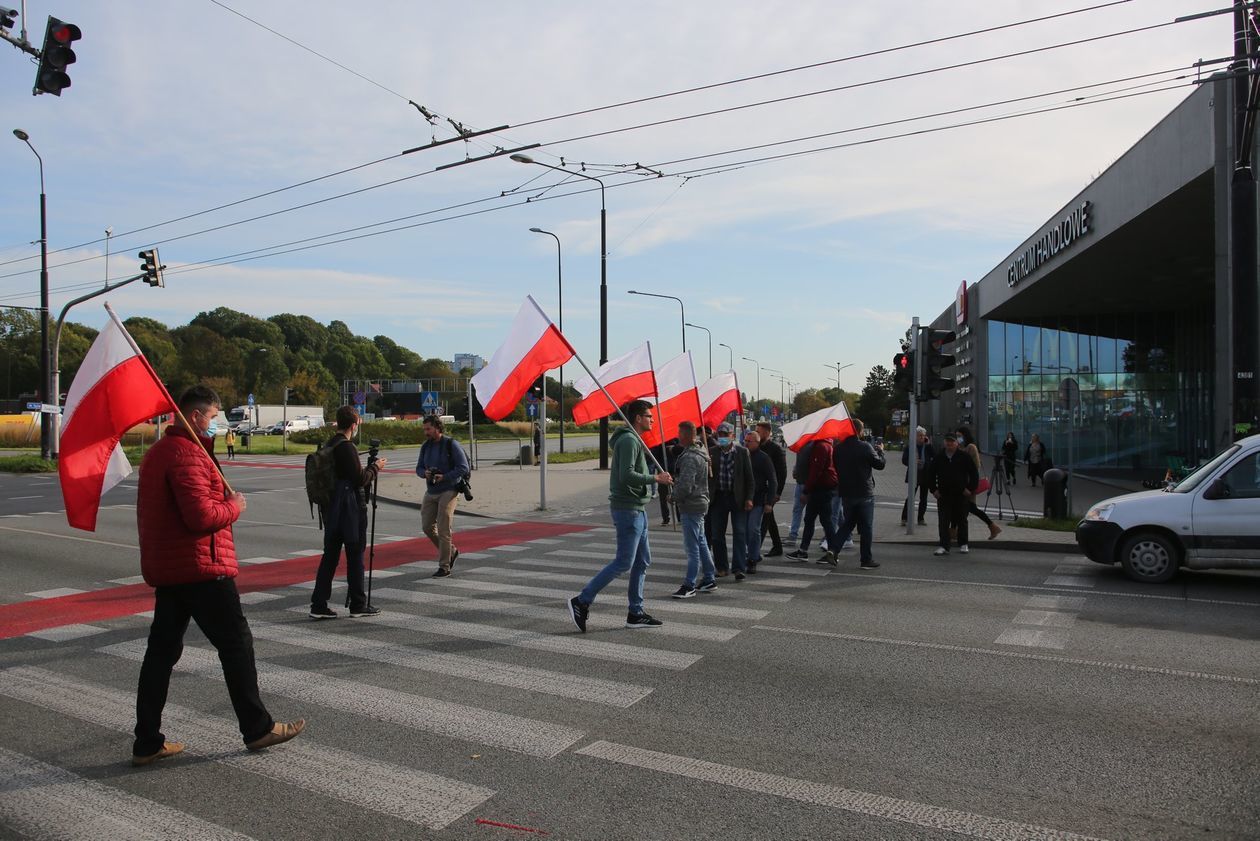  Protest rolników na Rondzie Dmowskiego (zdjęcie 1) - Autor: Piotr Michalski